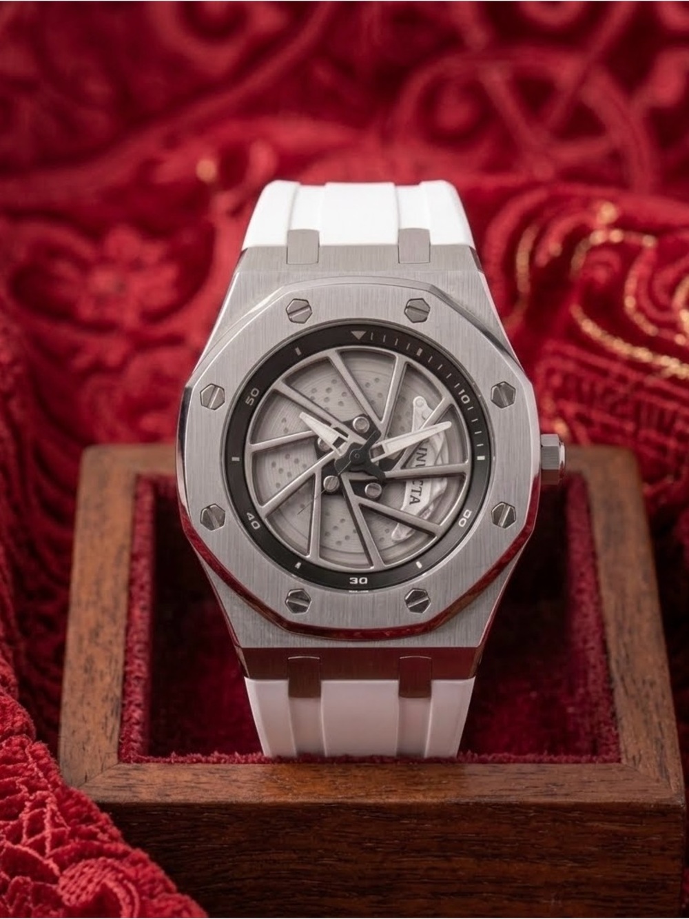 Invicta Speedway Racing Rims F1 Skeleton White Mens 42MM Luxe Racing Collection